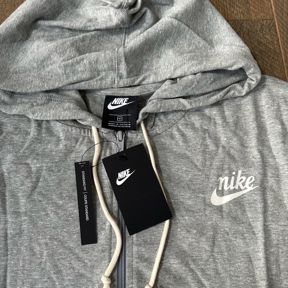 Nike Lightweight Zip Hooded Top - Picture 2 of 4